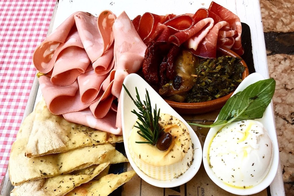Burrata e capocollo tagliere
