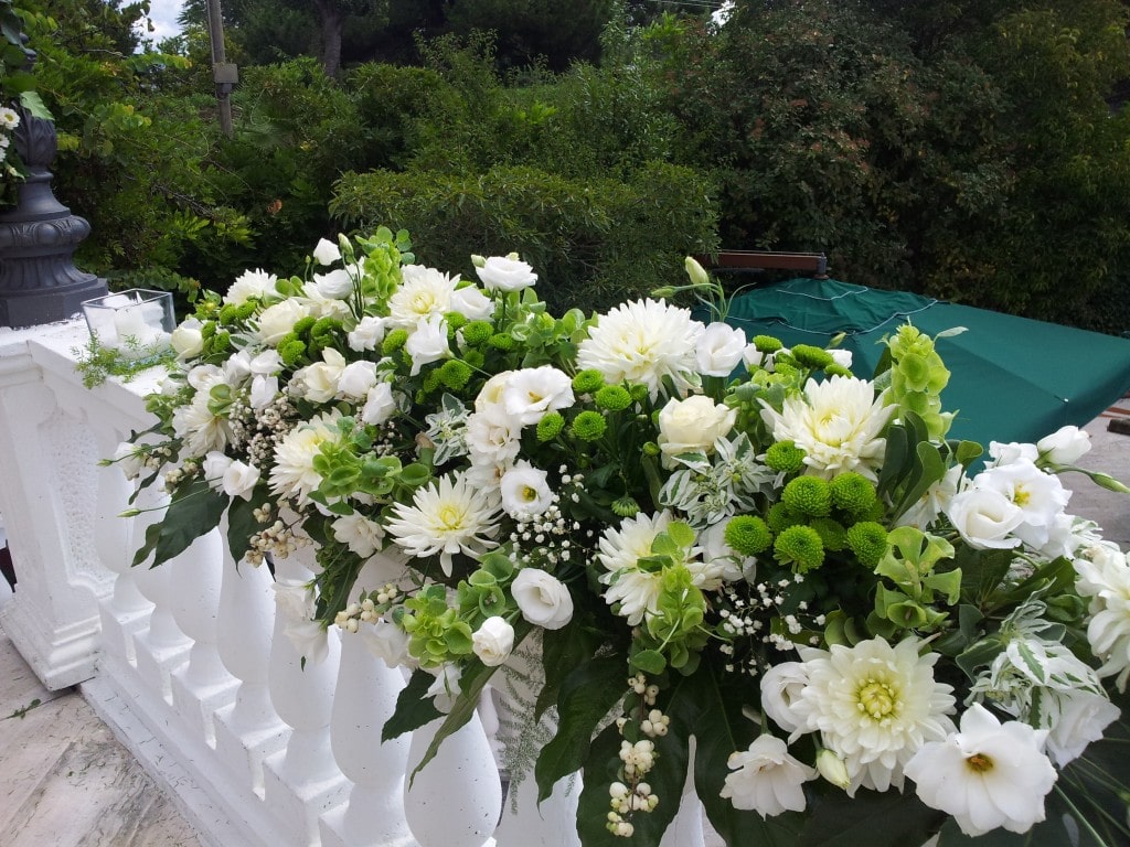 Composizione floreale matrimonio